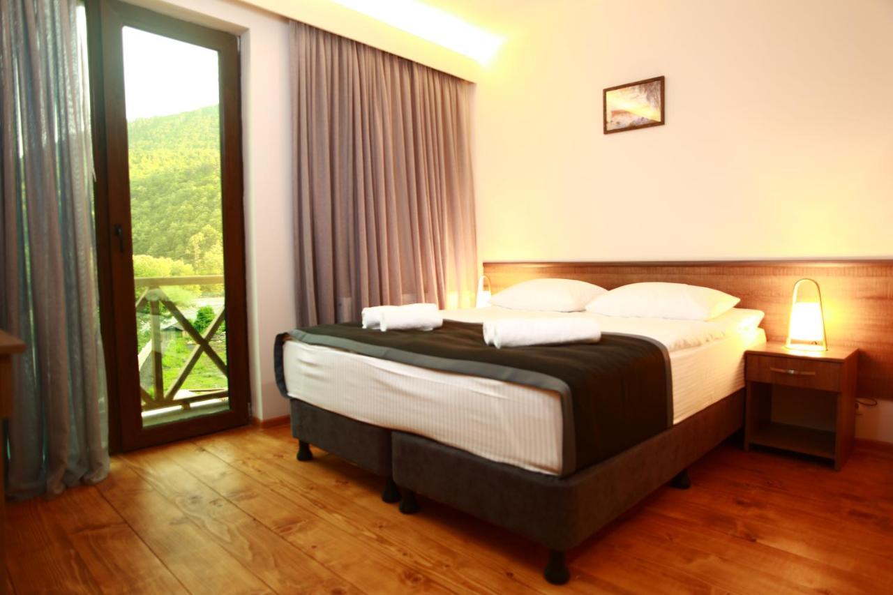 Hotel Tsesi Bagian luar foto